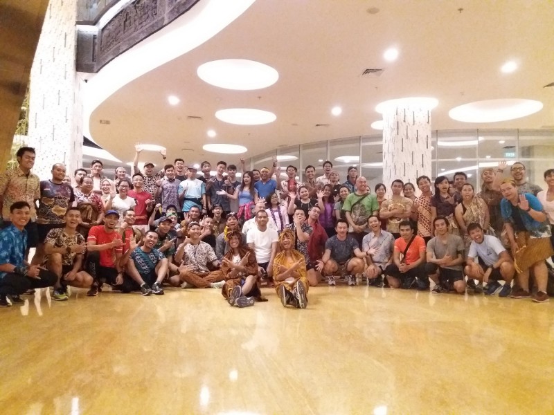 Grand Mercure dan ibis Yogyakarta Adi Sucipto  Memeriahkan Hari Batik dengan Berolah Raga Lari