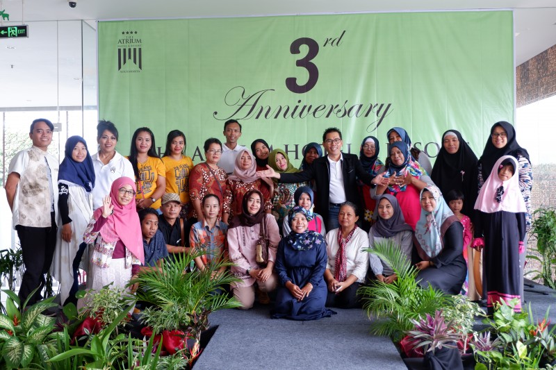 Rayakan Ulang Tahun Ke 3 The Atrium Hotel and Resort Usung Tema Go Green