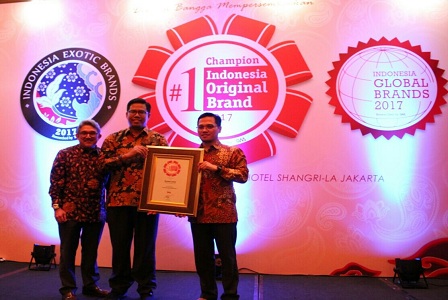 Rumah Zakat Raih No 1 Champion Indonesia Original Brand