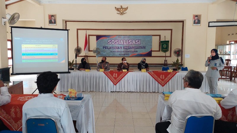 Utamakan Program 'SIJEMPOL', Samsat Bantul Dan Jasa Raharja Sosialisasi Mendekatkan Masyarakat Untuk Membayar Pajak Kendaraan Bermotor