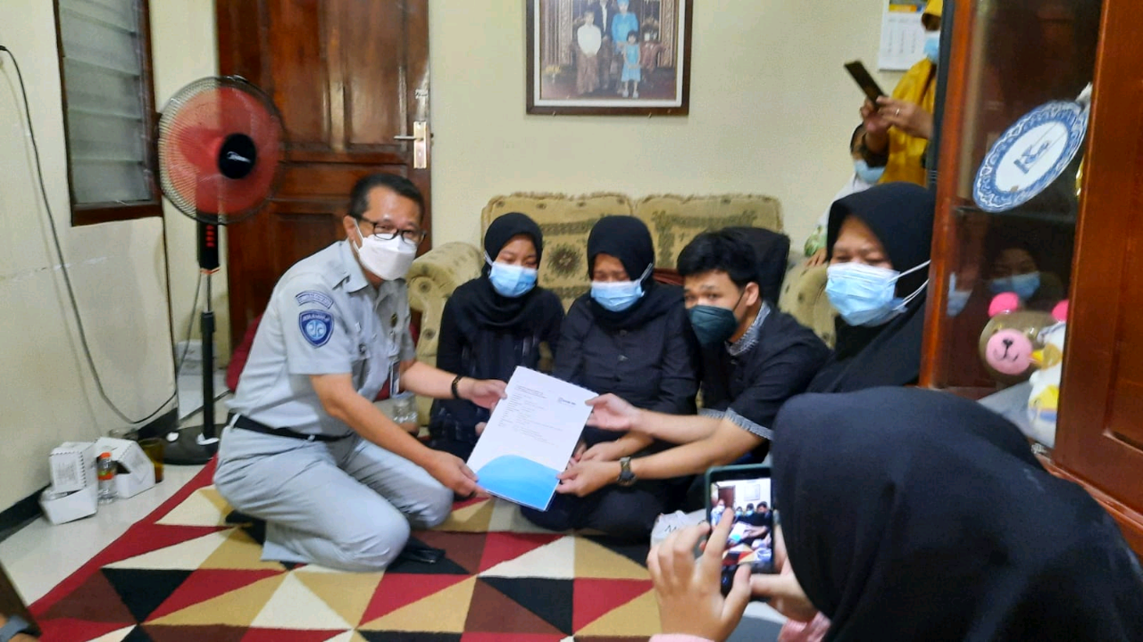 PT Jasa Raharja Cabang D. I. Yogyakarta Membayarkan Korban Kecelakaan Meninggal Dunia Tol Cipali