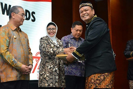 Lembaga Administrasi Negara Berikan Penghargaan Pada Kab Sleman