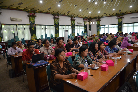 300 Orang Tenaga Profesi Kesehatan Keperawatan Ikuti Workshop Mutu Pelayanan