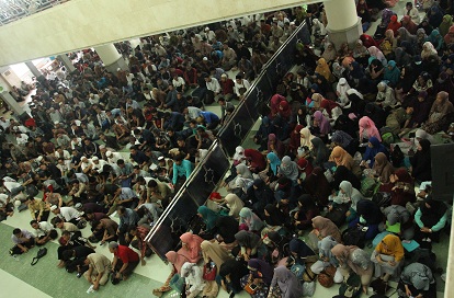 Peserta Membludak, Panitia Public Lecture Dr. Zakir Naik Sediakan Big Screen