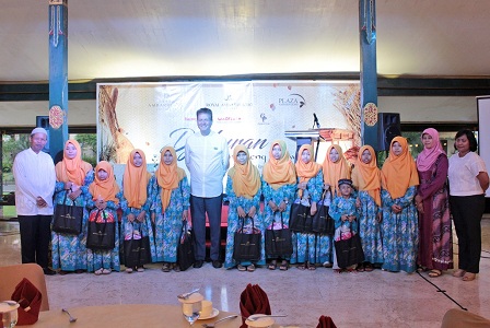 Royal_Ambarrukmo_Yogyakarta_-_Tali_Kasih_for_Al_Dzikro.jpg